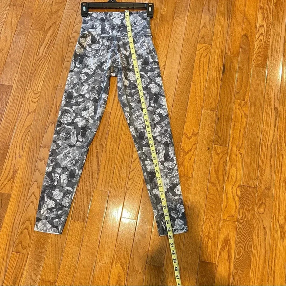 Aerie Offline 7/8 Women Leggings S/P‎ Yoga Gray Floral Blue Bundle Casual Active - Picture 7 of 17